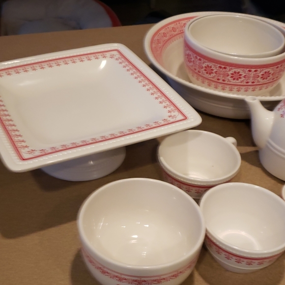 Ceramic set